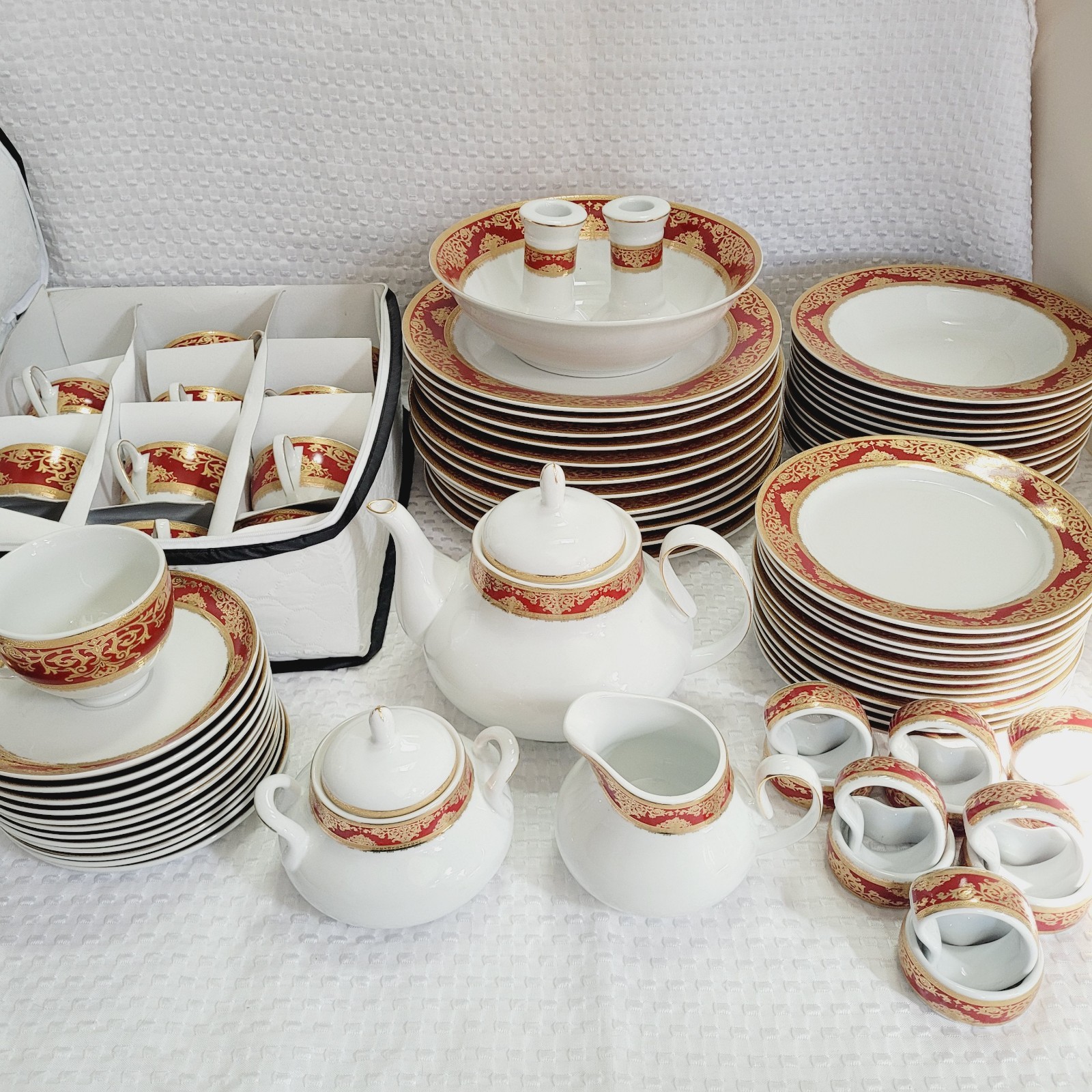 80 pc PEGASUS Serving Set for 12 Dinnerware Gold Scrolls Red Plates Bowl Cup LN