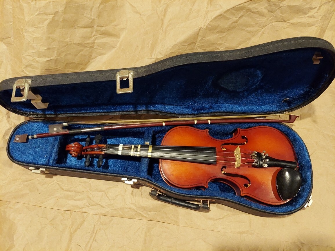 【美品】Kiso Suzuki Violin 1/8 Anno 1974 美品】Kiso Suzuki Violin 1/8 Anno 1974 KISO SUZUKI No.180 1