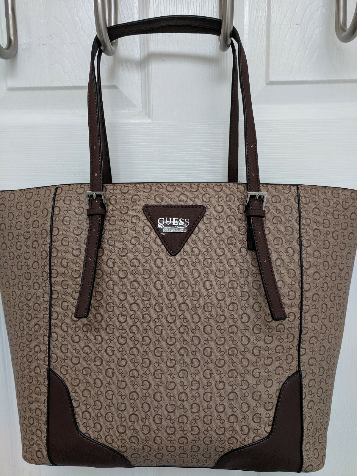 guess royal oak tote