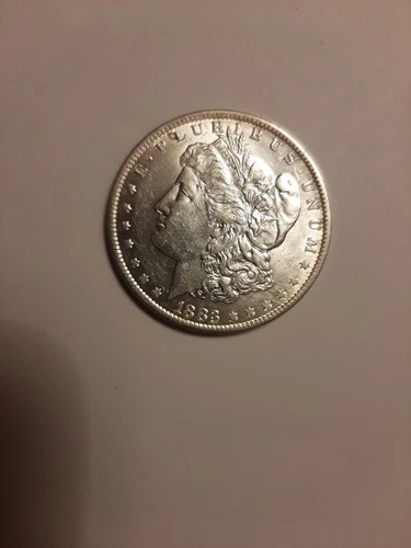 #301--1883-O AU/UNC MORGAN SILVER DOLLAR 90% $1 COIN US