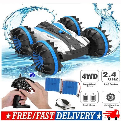 amphibious stunt car