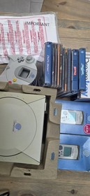 Sega Dreamcast Console - HKT-3030 PAL Boxed with controllers and VMUs & games