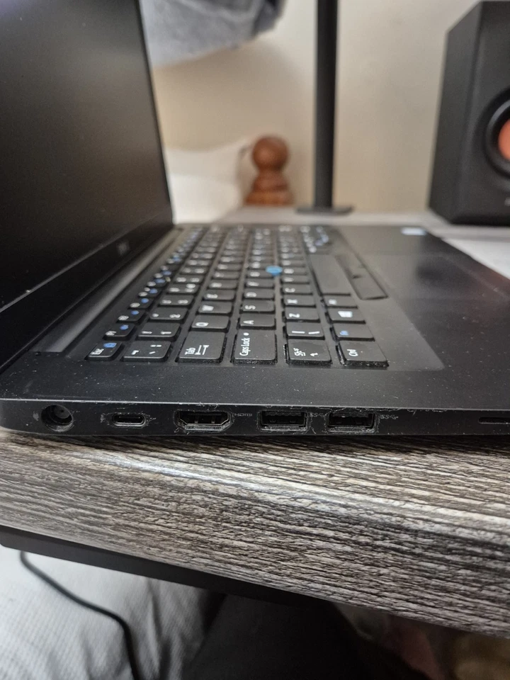 Dell Latitude 7480 · i7-6600U · 8GB · 256GB, photo 4 of 5