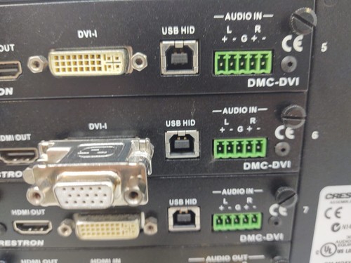 Crestron DM-MD8X8 w/(5X) DMC-DVI, (1x) DMC-HD, (1x) DMCO-55, and (1x) DMCO-50 - Picture 8 of 11