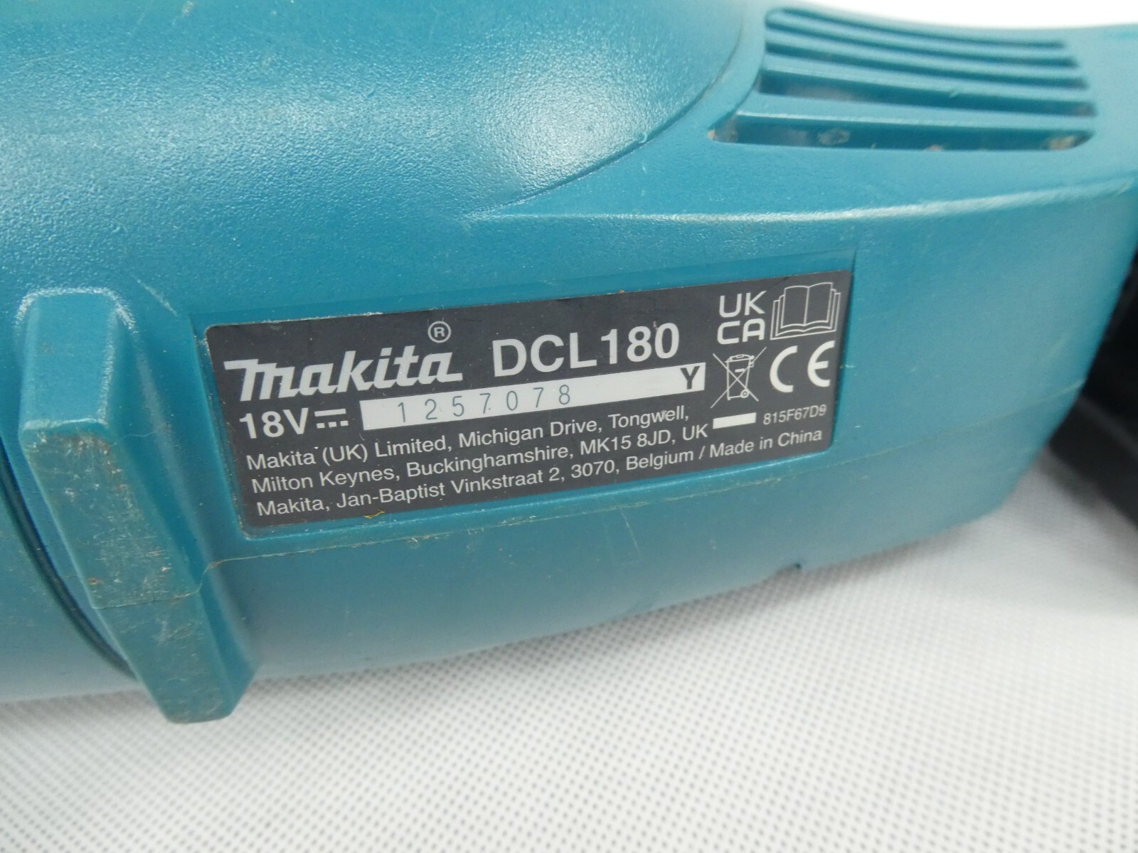 Makita DCL180 Cordless 18V Hoover Used Working Condition With One