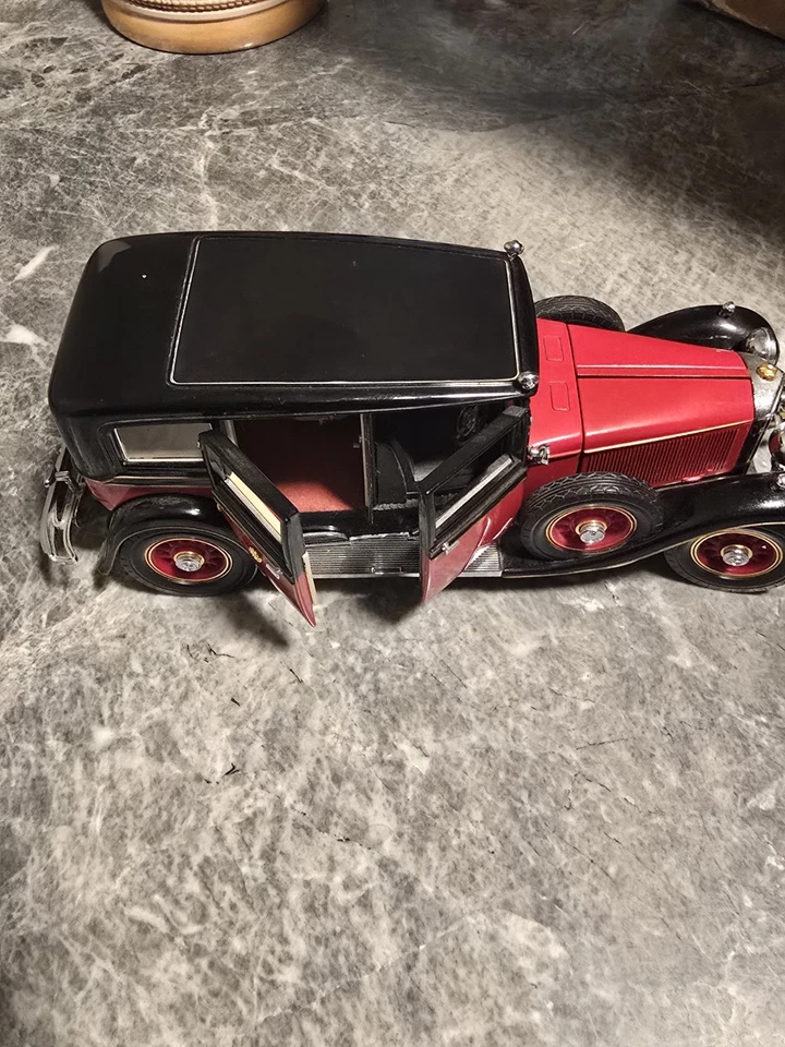 Mercedes Benz 770K Grosser 1935 vintage Franklin Mint, escala 1/24 coche fundido a presión Foto 3 de 3