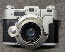 Vintage Retro Classic Rangefinder Camera KODAK 35 nice glass