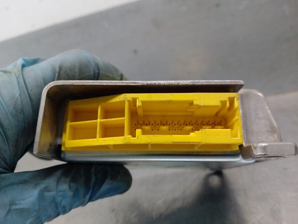 0K553677F0B CENTRALINA  / 5183369 PER KIA CARNIVAL I UP, FL 2.9 TDI - Immagine 3 di 4