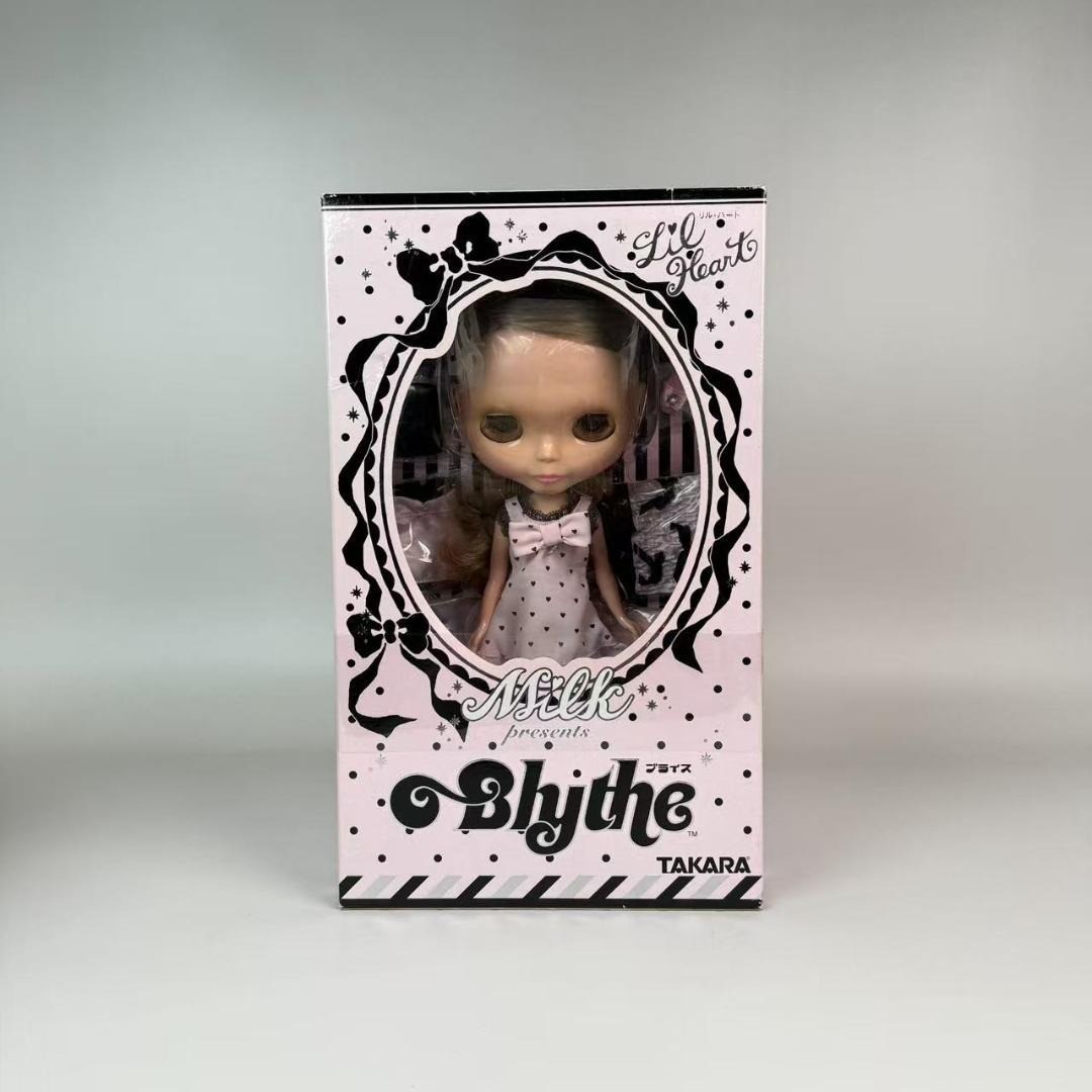 看板娘　ロリータファッション Blytheドール ブライス公式サイト | blythedoll.com