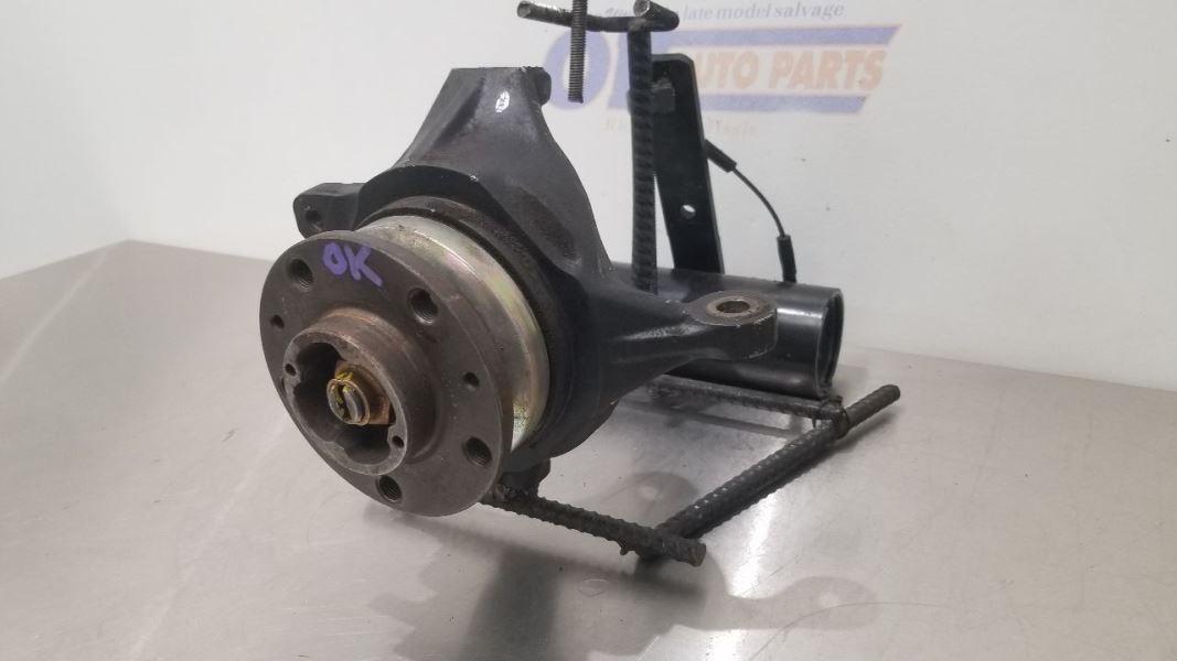 1990 FERRARI TESTAROSSA SPINDLE KNUCKLE FRONT RIGHT PASSENGER