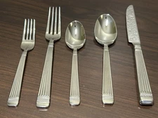 Mikasa Stainless PALLADIUM 5 Piece Place Setting 18/8 Stainless Flatware