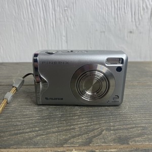 Fujifilm Finepix F450 | eBay