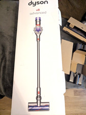 Dyson V8 Advanced Cordless Stick Vacuum Cleaner – Silver/Nickel | Boxed