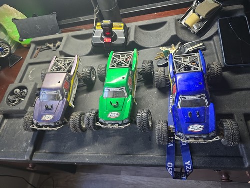 3 Losi Mini T