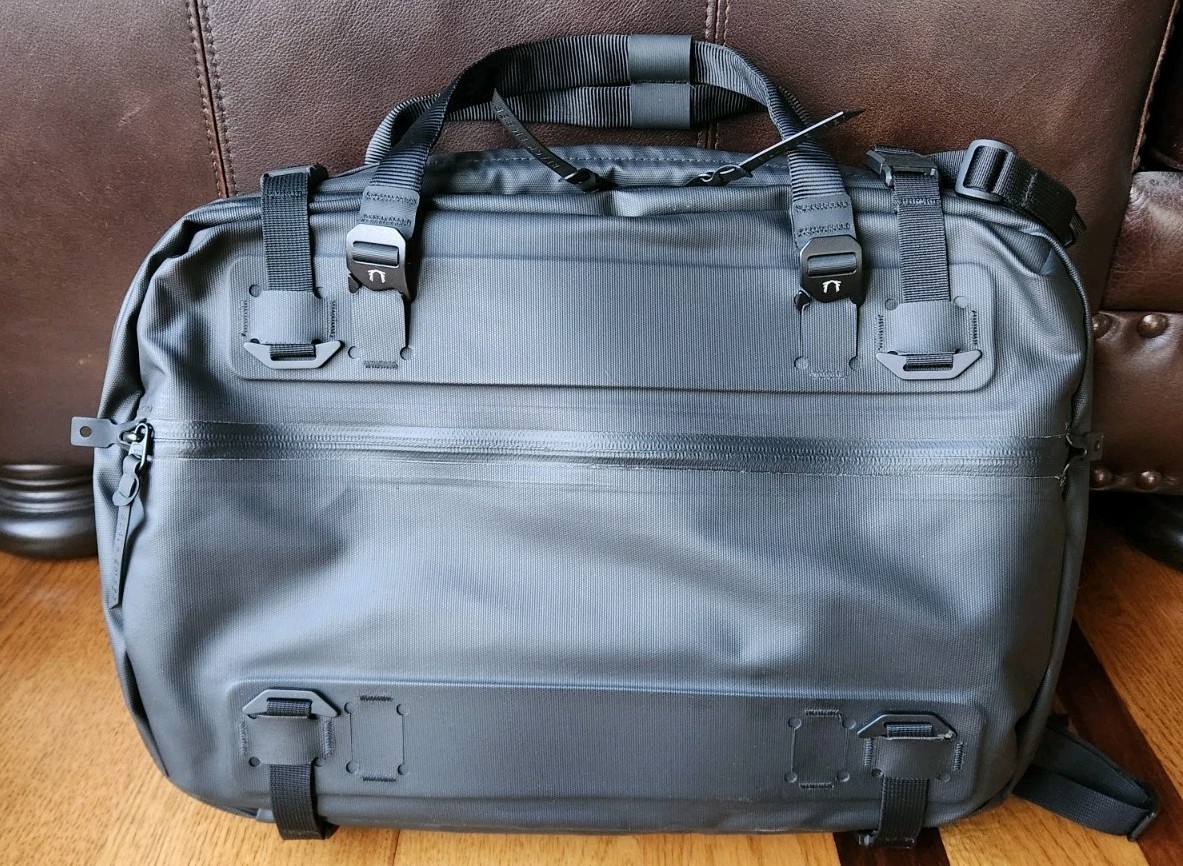 Black Ember FORGE Black Briefcase Backpack Overni… - image 1