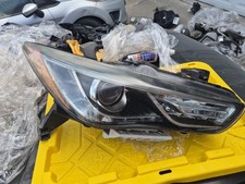 2016-2018 Infiniti QX60 Right Passenger Side Xenon HID Headlight