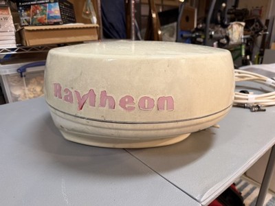 Raymarine Raytheon Pathfinder RL70C 2kW 18'' Radar
