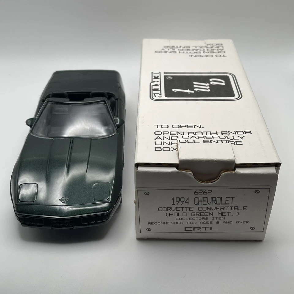 AMT ERTL 1994 Chevrolet Corvette Convertible #6262 Polo Green Metallic 1:25 NEW - Image 2 of 4