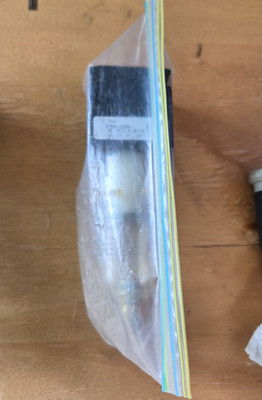 Parker Watts F35-02AH 1/4'' NPT Pneumatic Filter NOS no o-ring