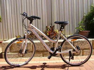 gumtree hybrid bike