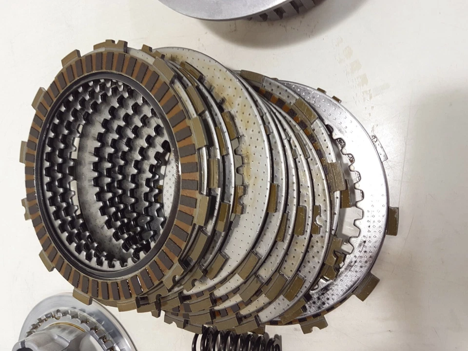 19820441A Kit de embrague completo Ducati Monster 1200 2016 Foto 4 de 4