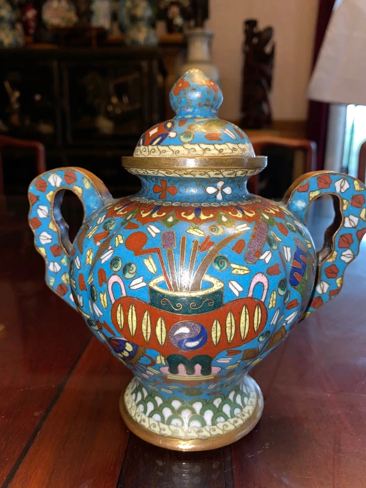 Jarrón balaustre antiguo chino arcaico de bronce fundido dinastía Qing arcaico Foto 2 de 4