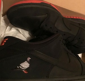 Nike SB Dunk Low Black Pigeon US 10 UK 9 EU 44 | eBay