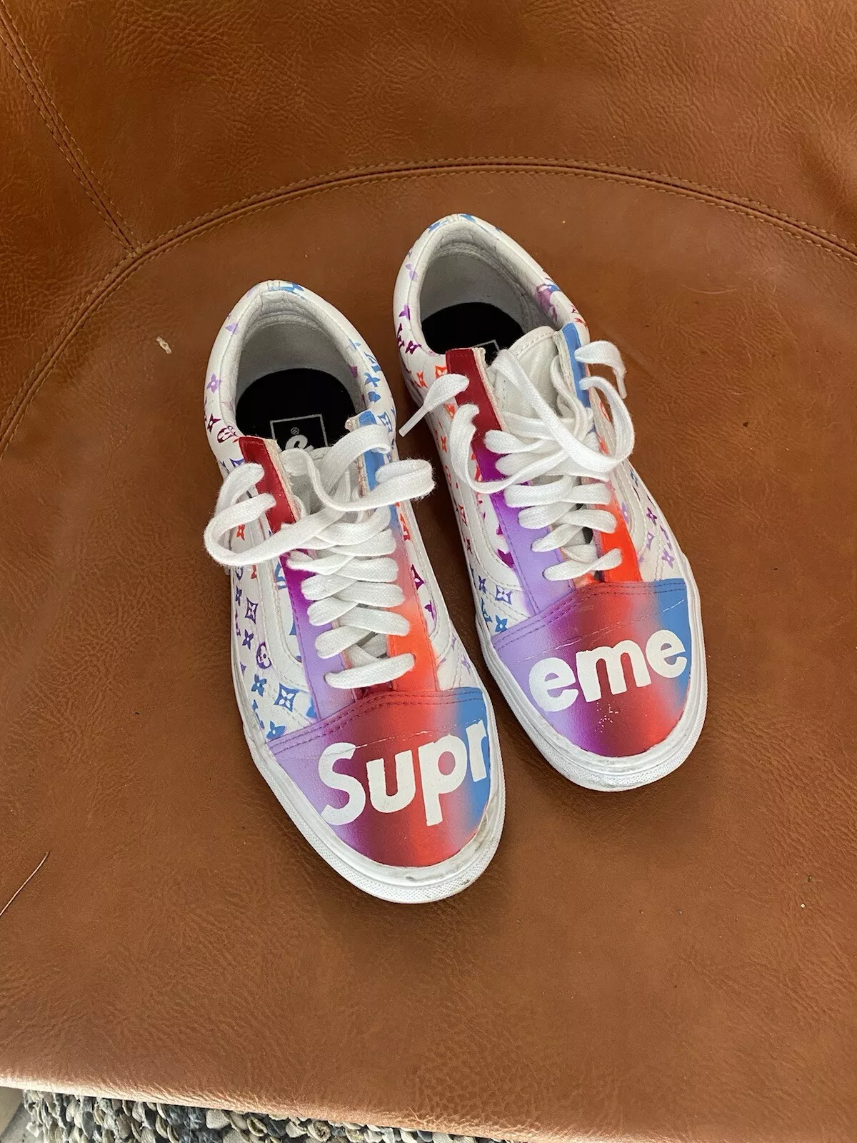 Vans Supreme taille 6,5 homme/8 femme