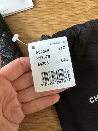 BRAND NEW Chanel Classic Pouch Mini A82365 - Bild 5 von 6