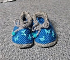 Babyschuhe, gestrickt, Handarbeit, Geschenk, Socken, Geburt, Puppe