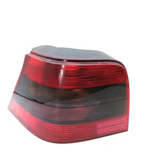 VOLKSWAGEN GOLF 1997-2003 Near Side Left Rear Tail Light Outer