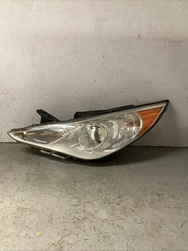 2011-2014 HYUNDAI SONATA LEFT LH DRIVER SIDE HEADLIGHT AFTERMARKET TYC