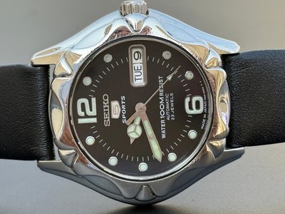 Vintage Seiko 5 Sports Automatik Herren Seiko Uhr 21 Jewels Day-Date Japan S-54