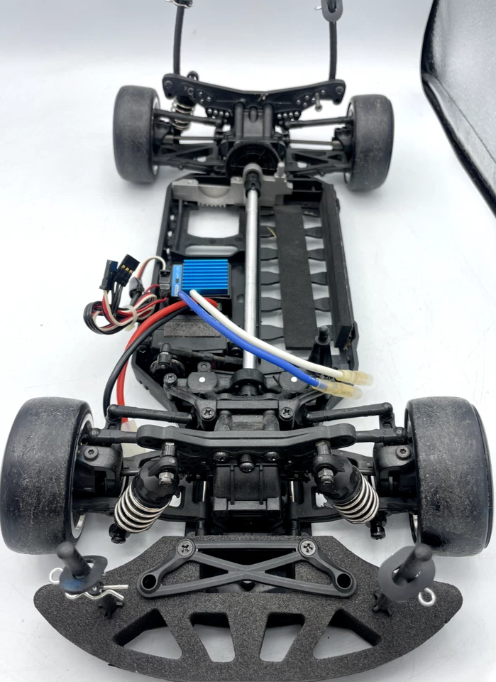 For parts Drift package YOKOMO chassis with ESC - Image 2 of 4
