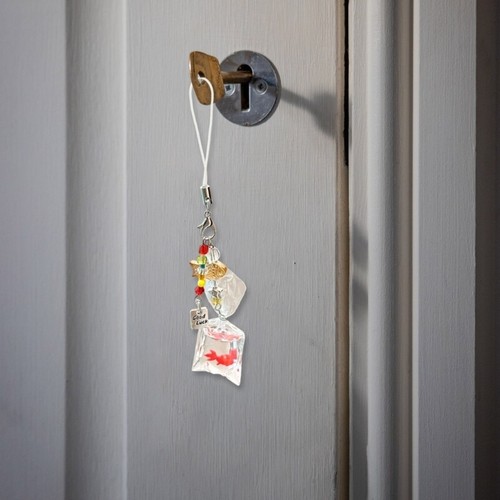Goldfish Mobile Phone Chain Keyring Bag Ornament for Fashion Forward Individuals - 第 3/8 張圖片