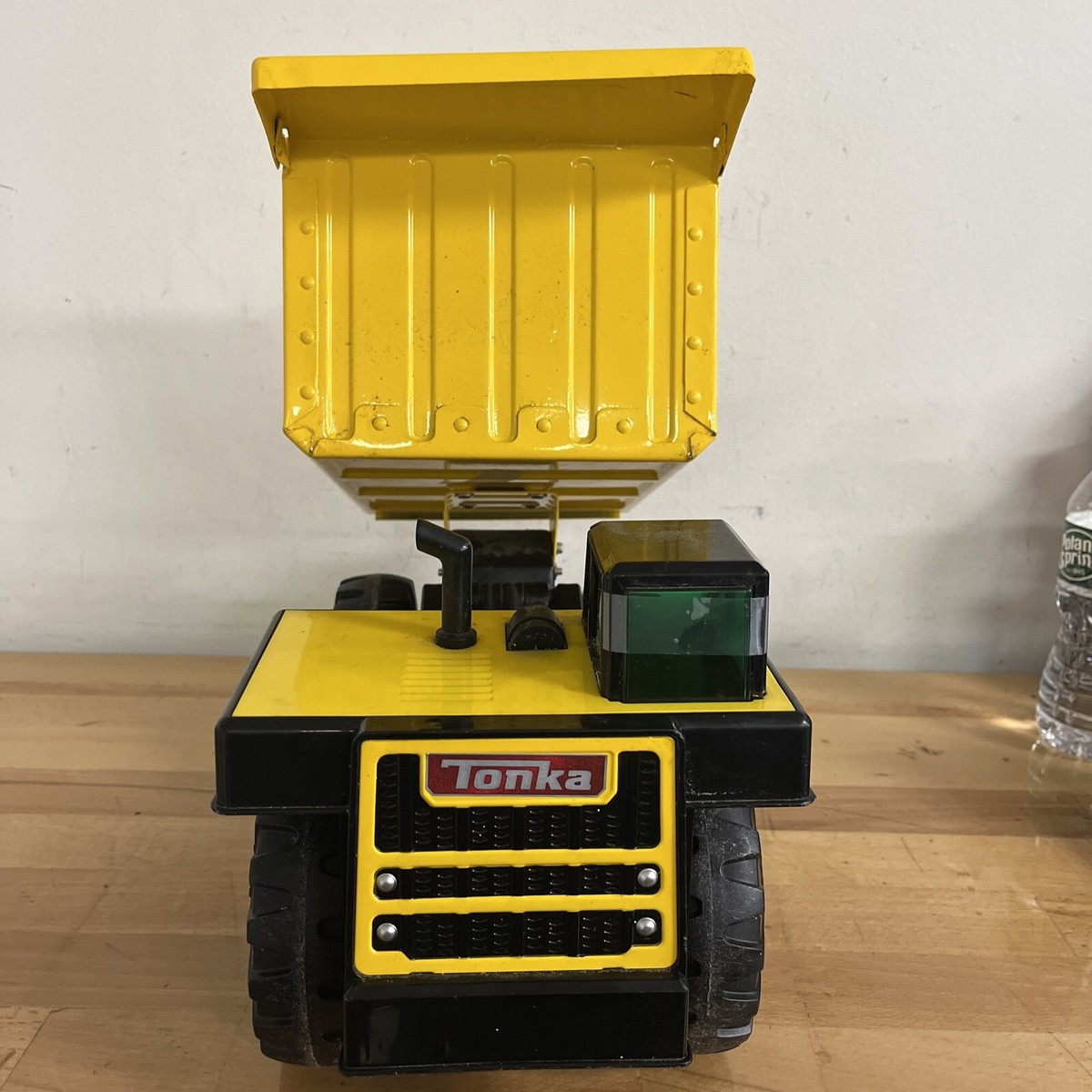 丸親ベイツ トンカチ 丸親ブラック TONKATI/MB TONKA DUMP TRUCK 4000 XMB 975 STEEL BED Authentic YELLOW 2012