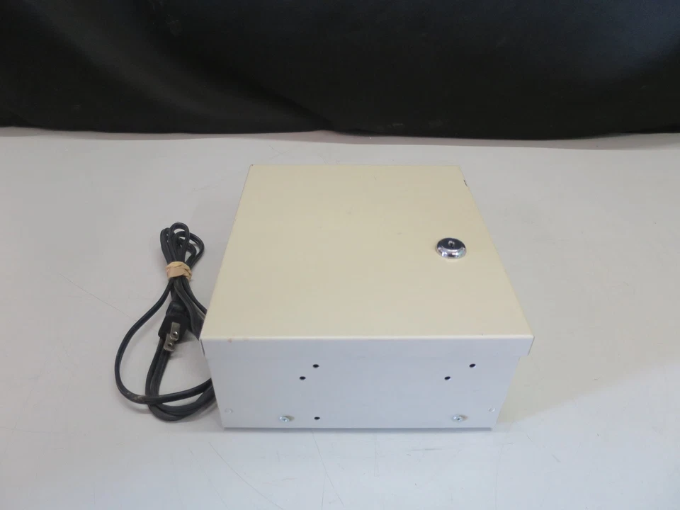 SC Super Circuit DC12-4CAM w/Key Four Output 12VDC 4Amp Fused - Image 4 of 4