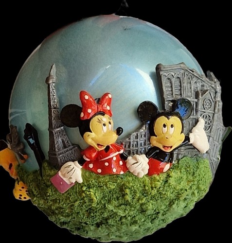 Figurine Minnie à Collectionner - Édition Rare Fabriche - 14 Cm De Haut / 6 Cm De Large - Parfait Pour Les Fans