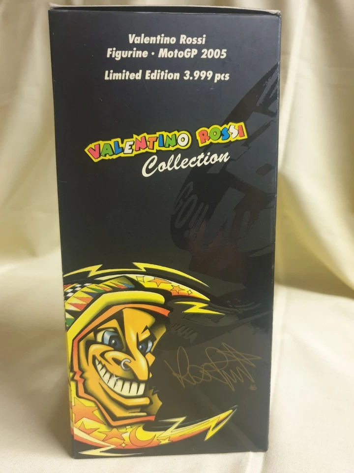 MINICHAMPS VALENTINO ROSSI 1/12 FIGURE 2005 Valencia - Image 4 of 4