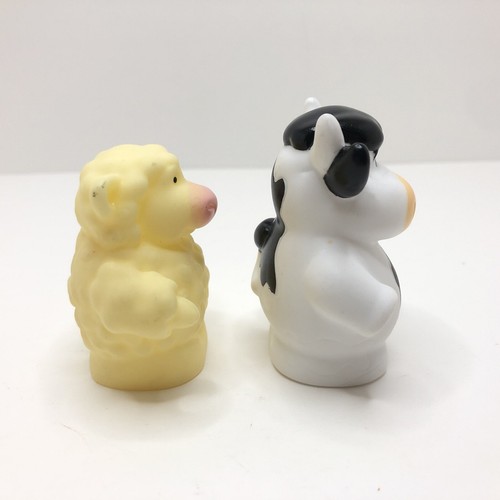 TOMY ERTL John Deere Sheep & Cow Farm Barn Animal Replacement 2” Figure Toy Lot - Picture 3 of 12