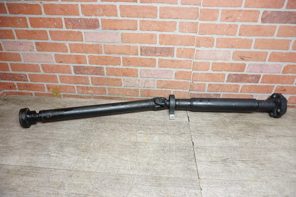 BMW 530XI E60 2006-2007 sedán 3,0 L gasolina AWD eje de transmisión trasero hélice cardan OEM Foto 2 de 4