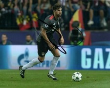 Bayern Munich Javi Martinez Autographed Signed 8x10 Photo COA A