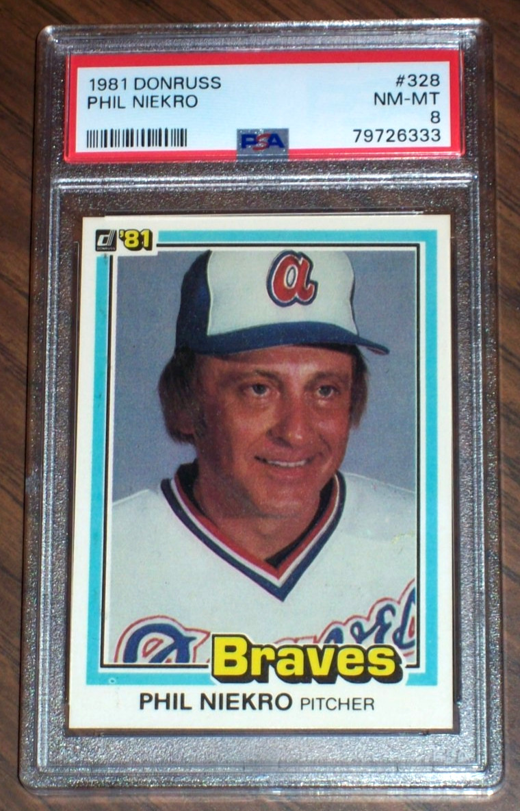 1981 Phil Niekro #328 Donruss PSA 8 Atlanta Braves