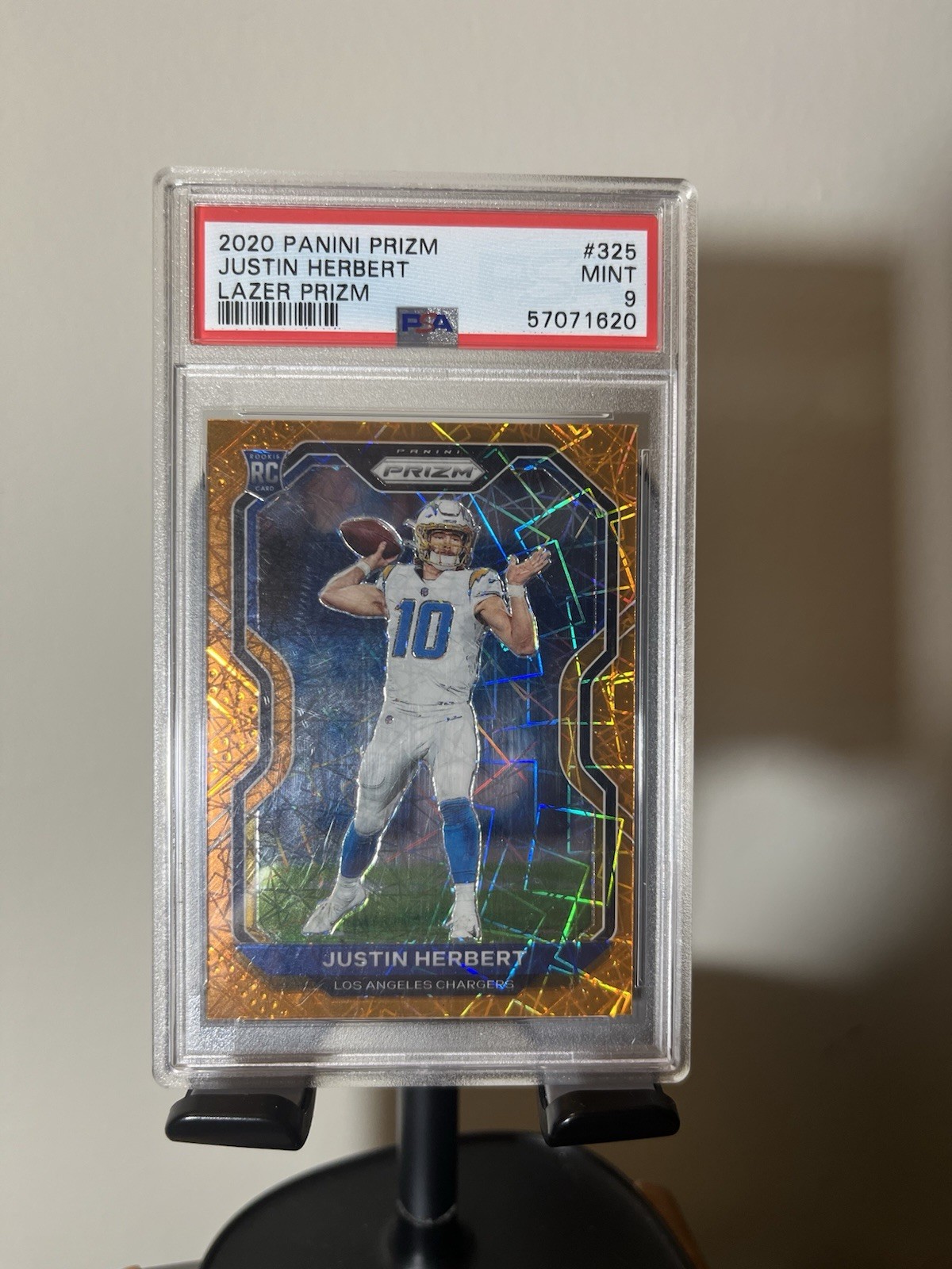 2020 Panini Orange Lazer Prizm #325 Justin Herbert Chargers RC Rookie PSA 9 MINT