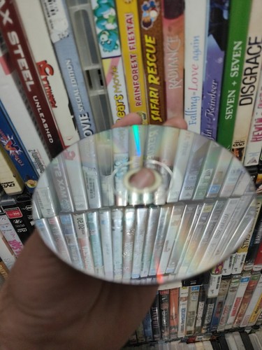 I Saw Mommy Kissing Santa Claus DVD (A4) - Picture 4 of 7