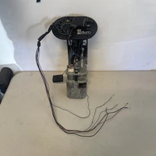 2005 SUBARU WRX STI RADUIM FUEL HANGER/Walbro (e85) 450lph Fuel Pump USEDD!!