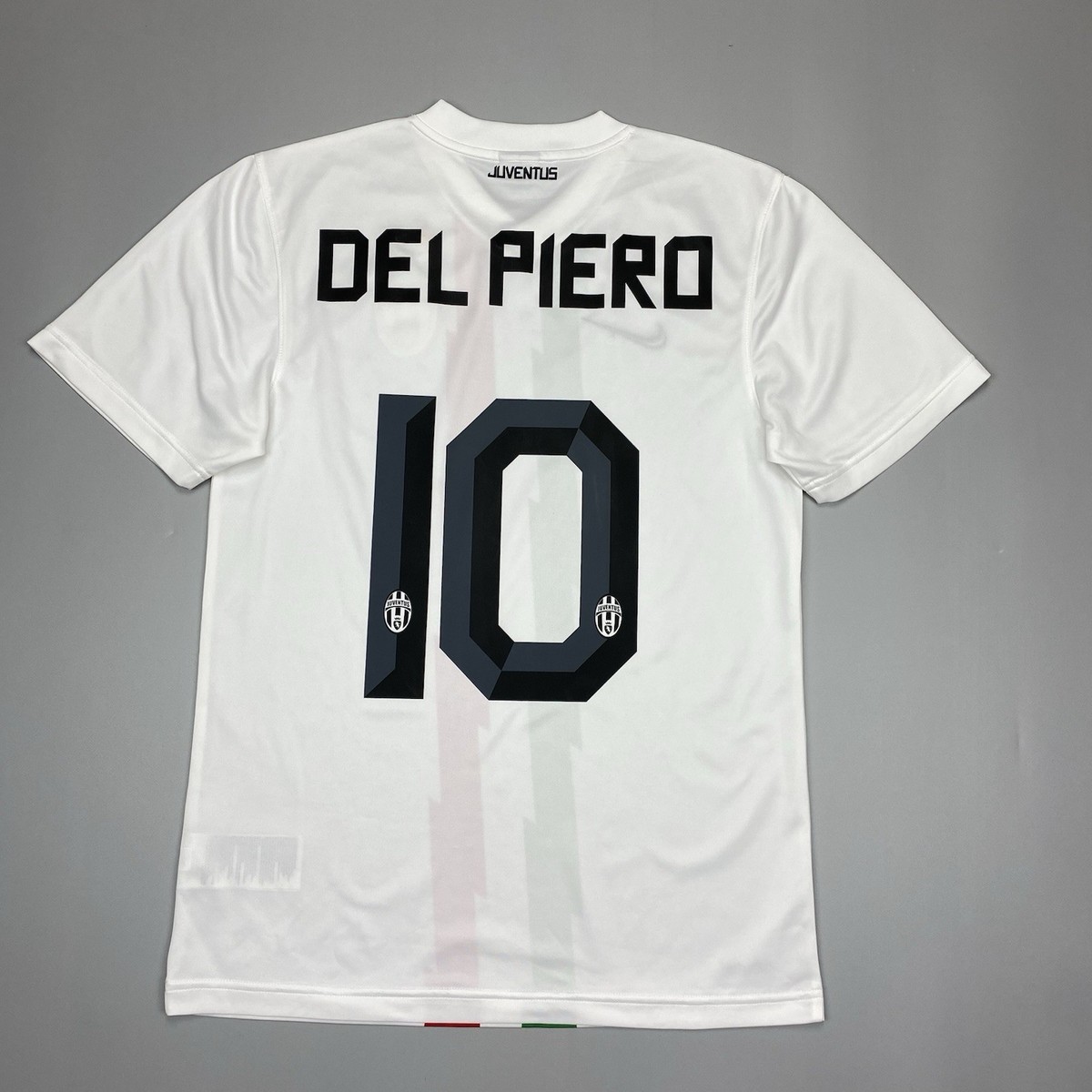 DEL PIERO ユヴェントス　シャツ Del Piero Juventus 2010 2011 Away Soccer Jersey Football Shirt