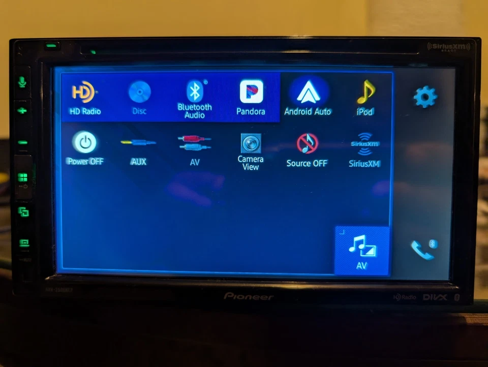 Pioneer AVH-2500NEX 6.8" Digita In-Dash 2-DIN Apple Carplay Android Auto CD/Dvd  - Image 4 of 4