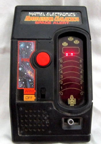 1978 Mattel Battlestar Galactica Vintage Handheld Game-Tested and functional!105 - Picture 1 of 4