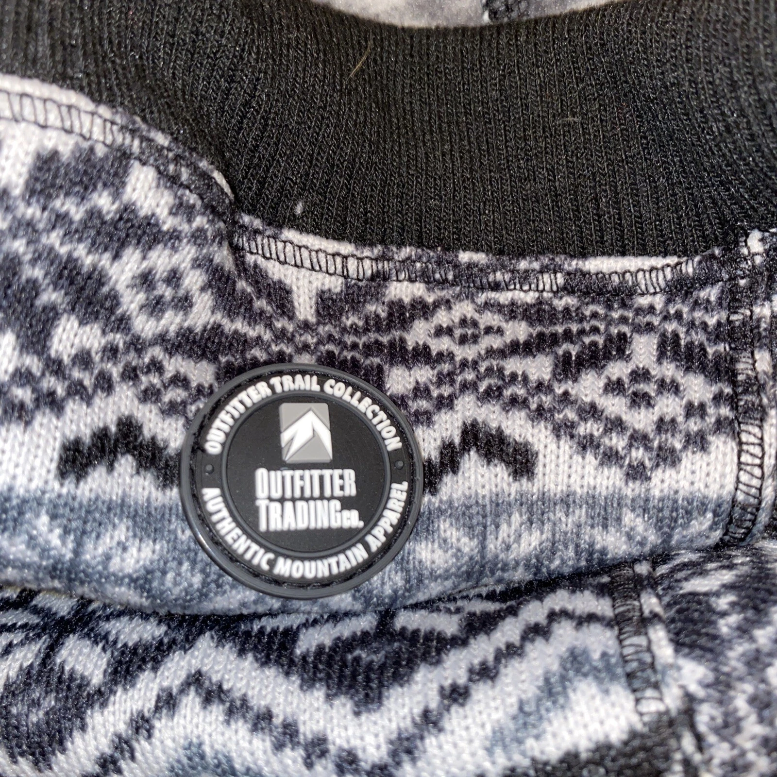 VETEMENTS Felpa con cappuccio zip donna Outfitter Trading Trail Collection taglia large montagna
